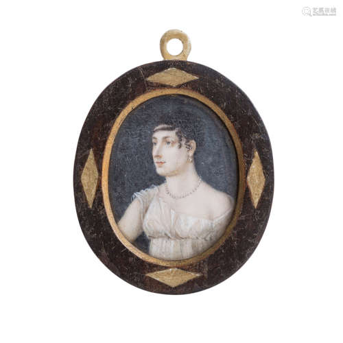 DAME IN ROBE DES EMPIRESAnfang 19.Jh., Gouache, Holzrahmen, HxB: 5,5/4 cm.LADY IN ROBE OF EMPIRE