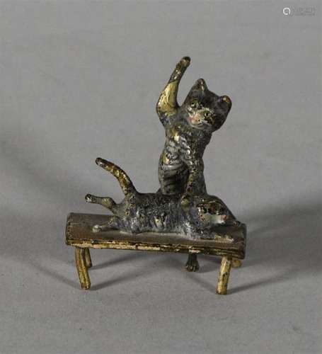 Les chats, la fessée Bronze de Vienne polychrome H…