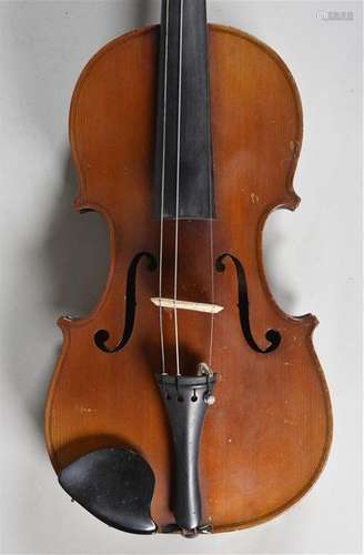 Violon JTL. Fond une pièce 359 mm. Tête cassée rép…