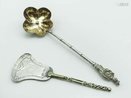 UNUSUAL CHINESE SILVER SPOON & ONE ANOTHER