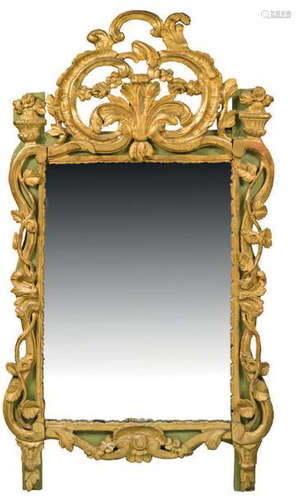 IMPORTANT MIROIR en bois sculpté doré et laqué cél…