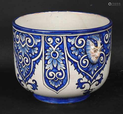 Cache pot en faience bleue et blanche avec des pri…