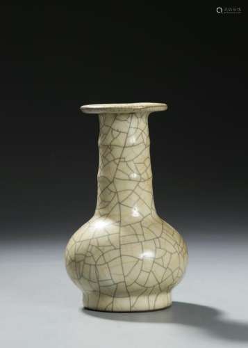Rare Chinese Ko Ware 'Bamboo-Neck' Vase