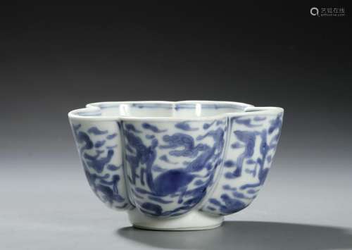 Chinese Blue and White Foliate Bowl