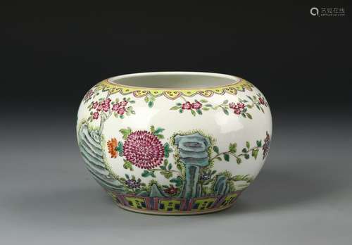 Chinese Famille Rose Brushpot