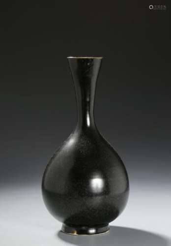 Rare Chinese Black Glazed Ting Bottle Vase