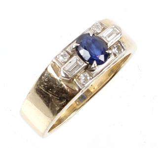 14K YELLOW GOLD DIAMOND & SAPPHIRE RING