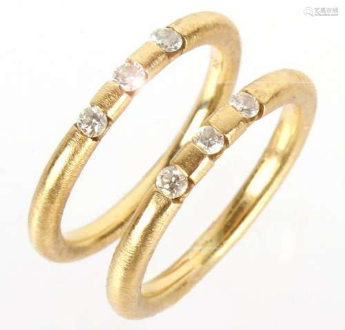 LADIES 18K YELLOW GOLD DIAMOND BANDS - SET OF 2