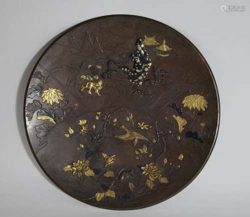 JapaneseAntiquesDecorativeplate,Meiji-D.35.5cm.Bronzewithredpatina,rich[...]