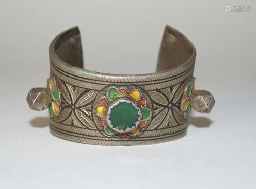 AfricanArtBracelet,Morocco-D.6.5cm.Lightengravedmetal,colourfulenamel[...]