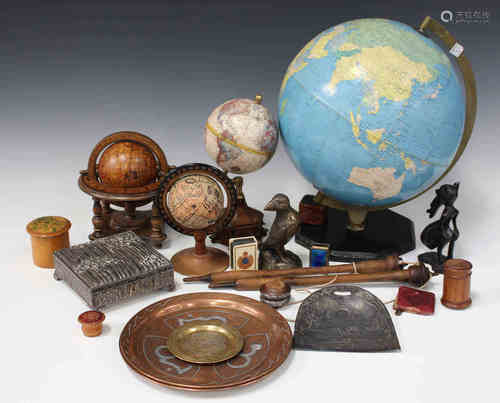 A group of mixed collectors' items, including four 20th century table globes, a Japanese cast pewter