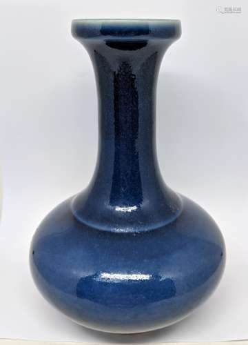 藍釉瓷瓶