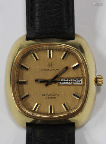 A Hamilton Selfwinding 36000 gilt metal fronted and steel backed gentleman's wristwatch with a