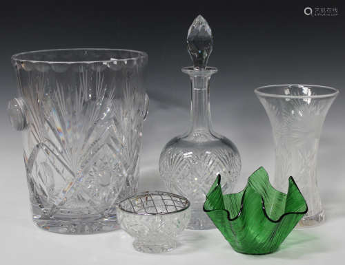 A Lemberg Cristal champagne bucket, limited edition number 945 of 950, and a small collection of