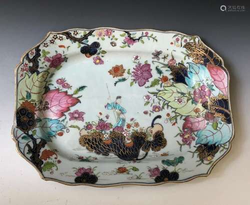 A CHINESE ANTIQUE PORCELAIN TOBACCO LEAF PATTERN PLATE,