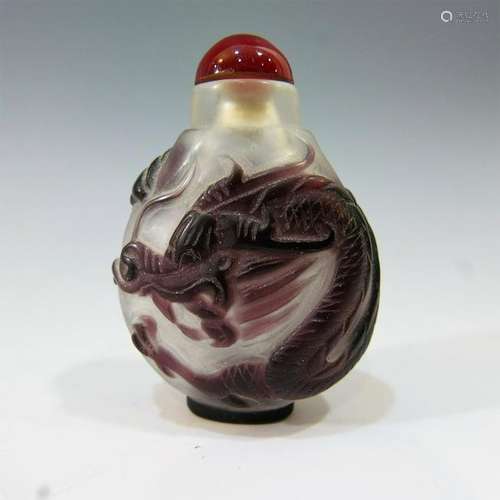 ANTIQUE CHINESE PEKING GLASS SNUFF BOTTLE. 19TH C