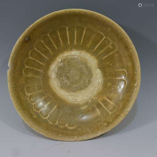 CHINESE ANTIQUE CELADON BOWL - SONG DYNASTY