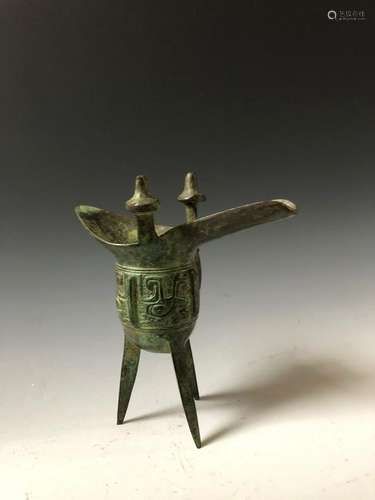 CHINESE ANTIQUE BRONZE VESSEL