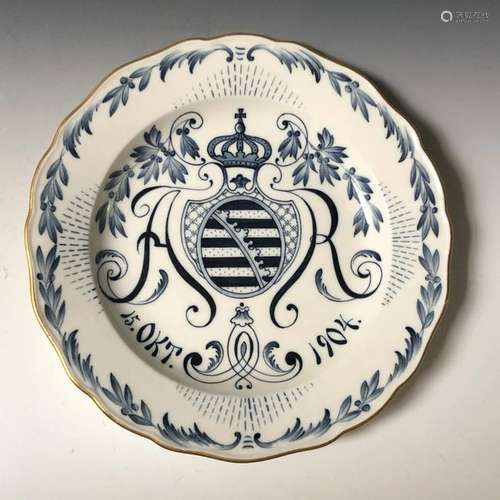 VINTAGE MEISSEN BLUE AND WHITE GERMANY MEMORIAL