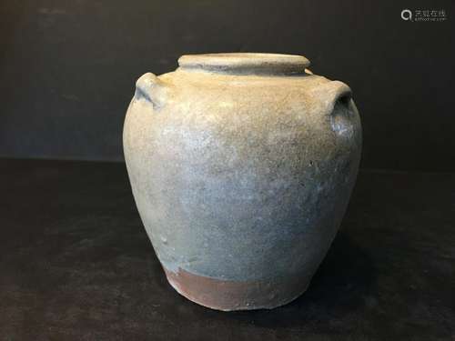 ANTIQUE early Chinese TANG Jar, Tang period