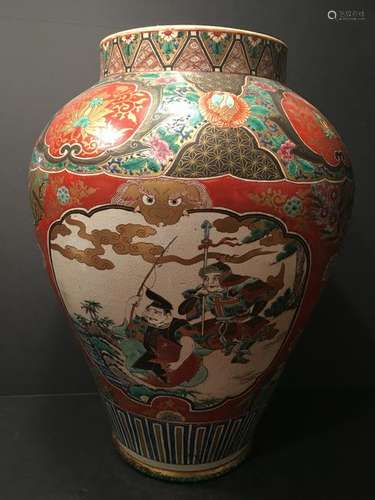 ANTIQUE Japanese Large Jar with figurines and Flowers,