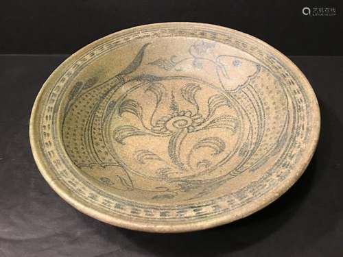 ANTIQUE Thai  Sawankhalok Double Fish and Flower BOWL,