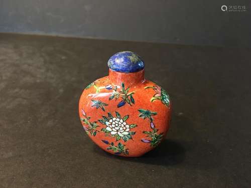 OLD Chinese Famille Rose Flowers Snuff Bottle, Qianlong