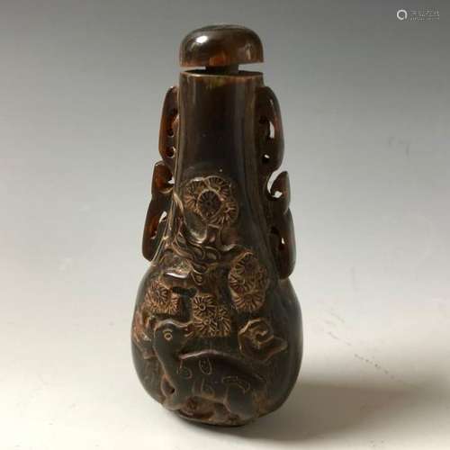 CHINESE ANTIQUE CARVING SNUFF BOTTLE