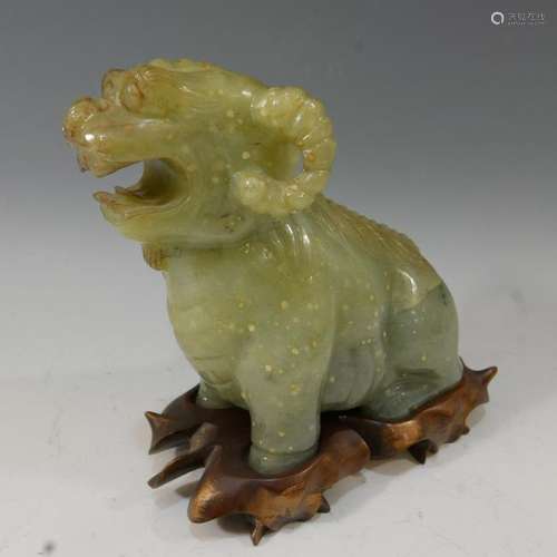 CELADON JADE LION WITH BASE - REPUBLIC PERIOD