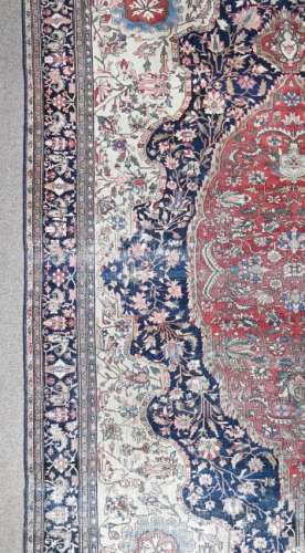 Persian Farahan Sarouk carpet