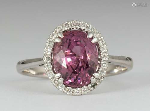 Spinel, diamond and 18k white gold ring