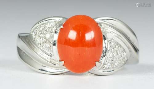 Coral, diamond and14k yellow gold ring