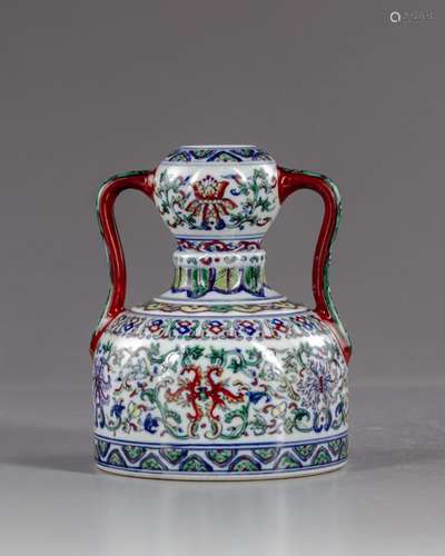 A Chinese doucai two handles vase