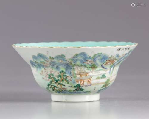 A Chinese famille verte ogee bowl