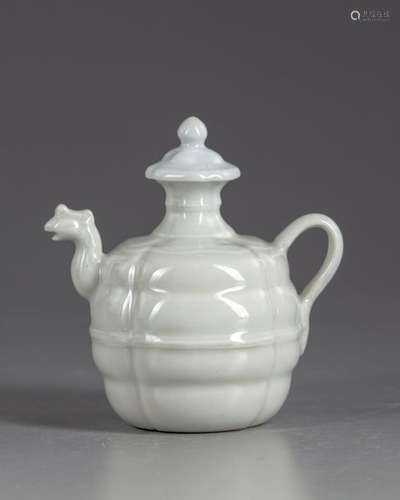 A Chinese dehua glazed teapot