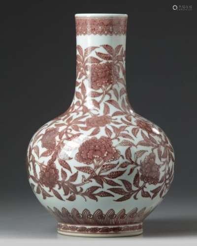 A Chinese iron red bottle vase