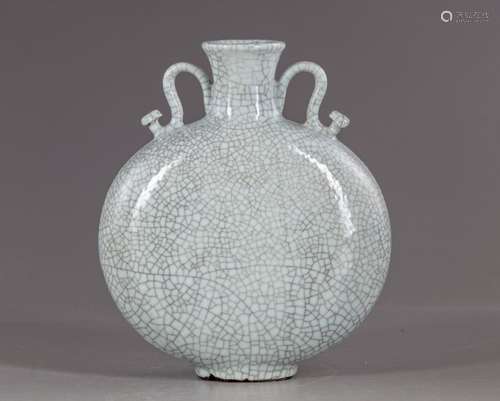 A Chinese crackled moon flask