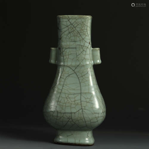 CHINESE PORCELAIN GE WARE CRACKED GLAZE ZUN VASE