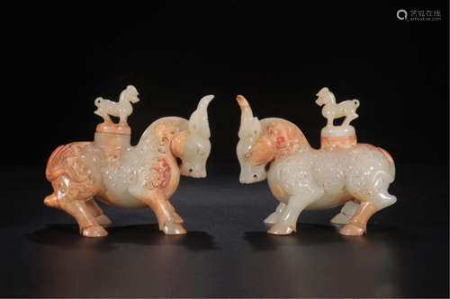 PAIR OF CHINESE ANCIENT JADE BEAST TABLE ITEM