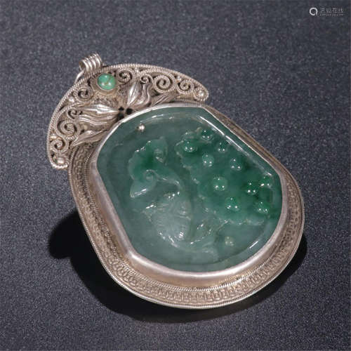 CHINESE SILVER MOUNTED JADEITE FISH AND LOTUS PENDANT