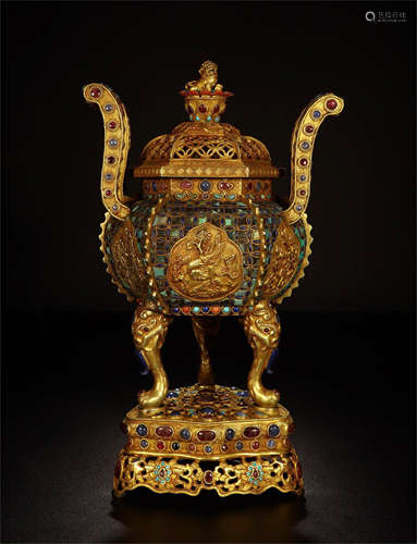 CHINESE GEM STONE INLAID GILT SILVER TRIPLE FEED LIDDED CENSER ON BASE