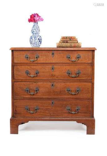 A George III mahogany chest of drawers, circa 1780…