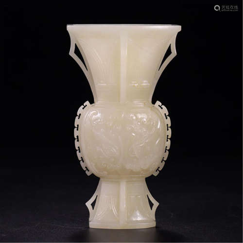 CHINESE GREY JADE BEAST GU VASE