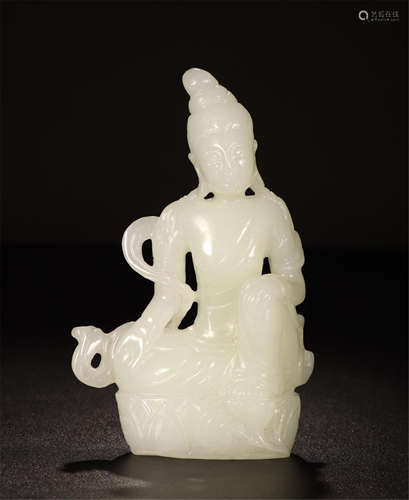 CHINESE WHITE JADE SEATED GUANYIN