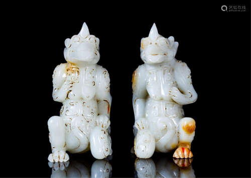 PAIR OF CHINESE CELADON JADE FIGURES TABLE ITEM