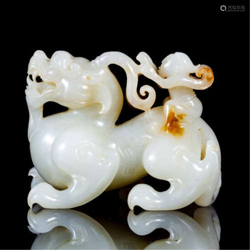 CHINESE WHITE JADE BEAST TABLE ITEM