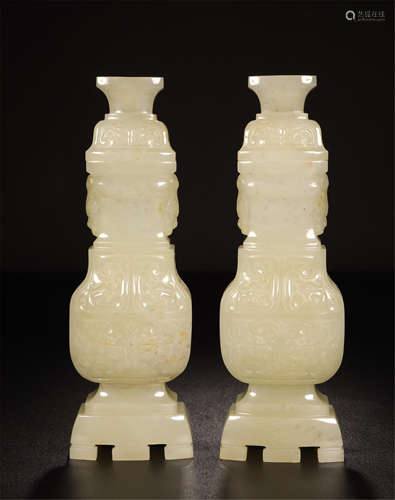 PAIR CHINESE YELLOW JADE LIDDED SQUARE VASE ON STAND