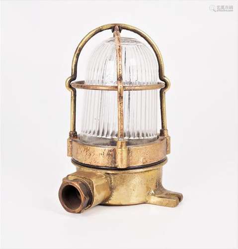 Petite lampe de coursive, bronze avec une grille d…