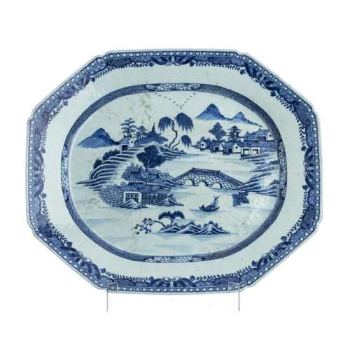 Large Chinese Porcelain platter Blue Canton, Qianlong