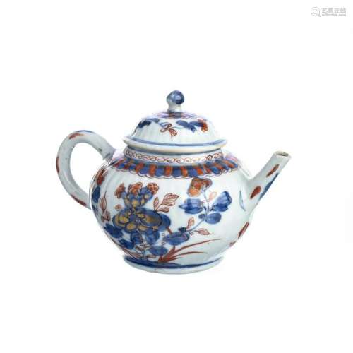 Chinese Porcelain 'Imari' Teapot, Kangxi
